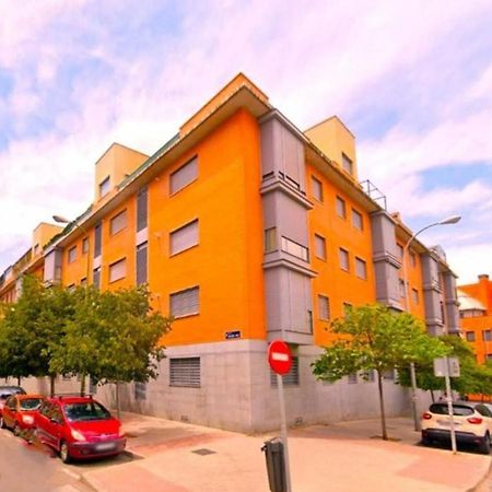Habitacion Privada En Piso A 10 Minutos De Atocha Madrid Exterior photo